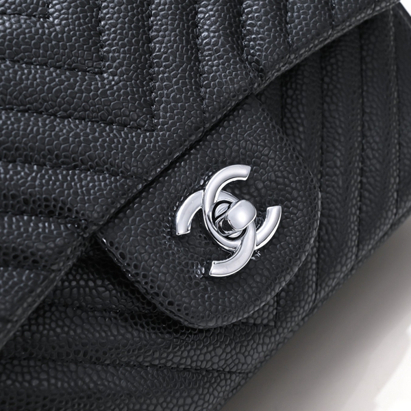 シャネルバッグ素材ディテール